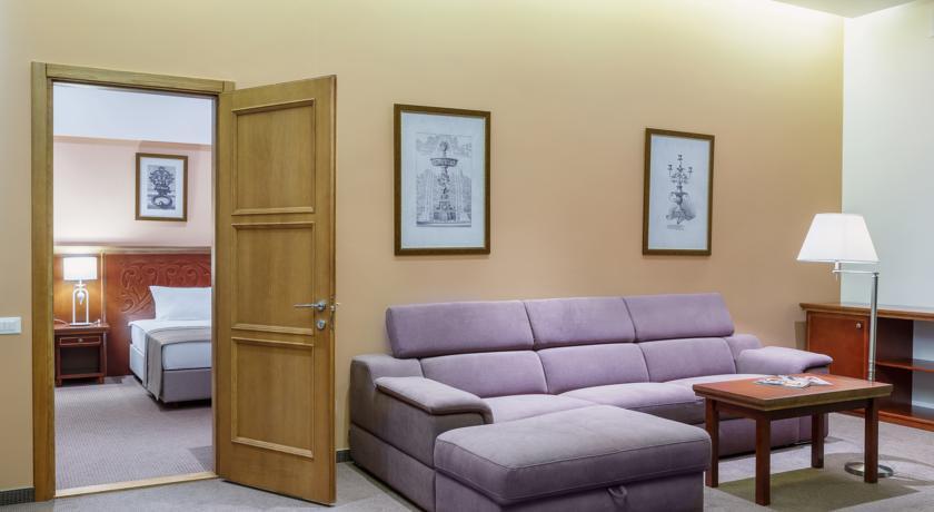 Alarus Luxe Hotel Οδησσός Εξωτερικό φωτογραφία