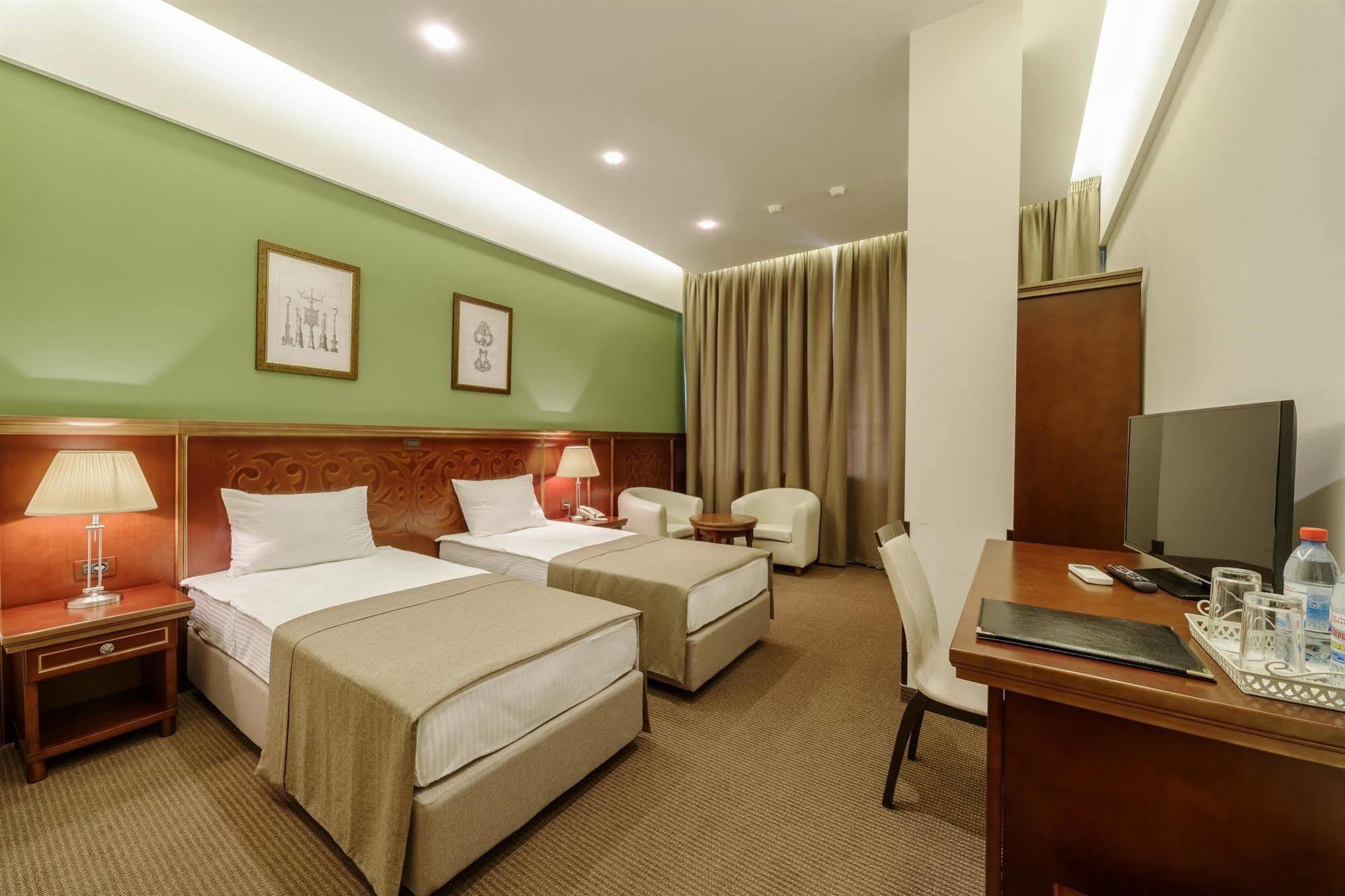 Alarus Luxe Hotel Οδησσός Εξωτερικό φωτογραφία